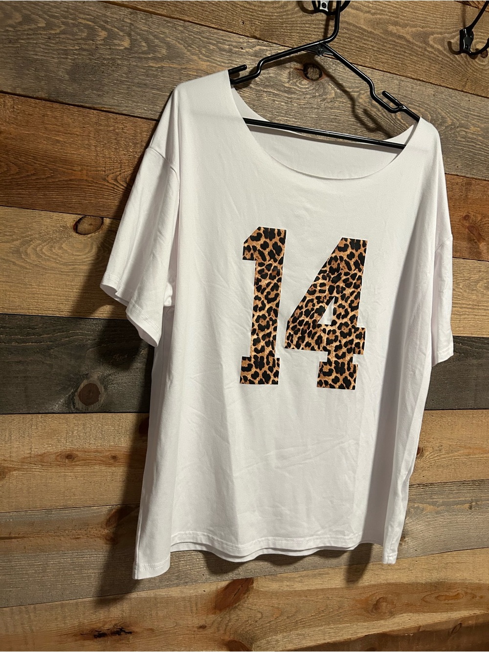 SHEIN White Scoop Neck Tee with Leopard '14' Graphic Size M - Picture 2 of 3